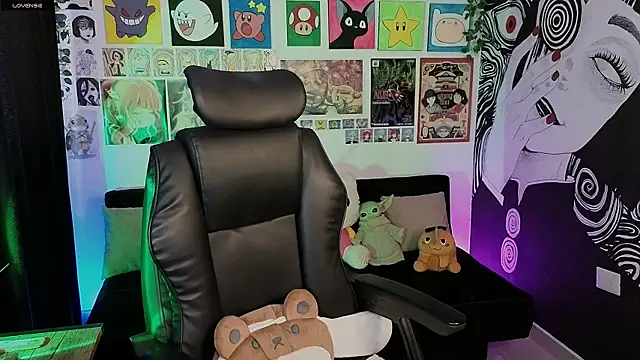 Yuhwan  online show from 26, 2, 2026