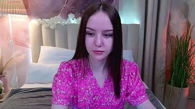 Snapshot of MarySparkle chatting on 30, 9, 2025 MarySparkle online show from 30, 9, 2025