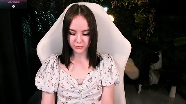 Snapshot of MarySparkle chatting on 9, 10, 2025 MarySparkle online show from 9, 10, 2025