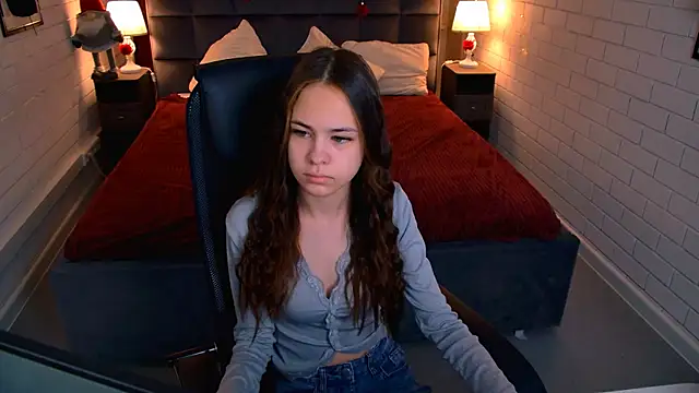 UliaNeer online show from 9, 1, 2026