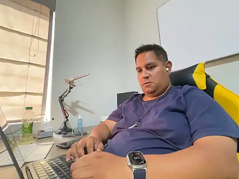 Gordito319 online show from 19, 4, 2026