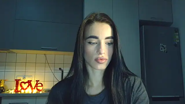 Snapshot of EvaMelnik chatting on 15, 9, 2025 EvaMelnik online show from 15, 9, 2025