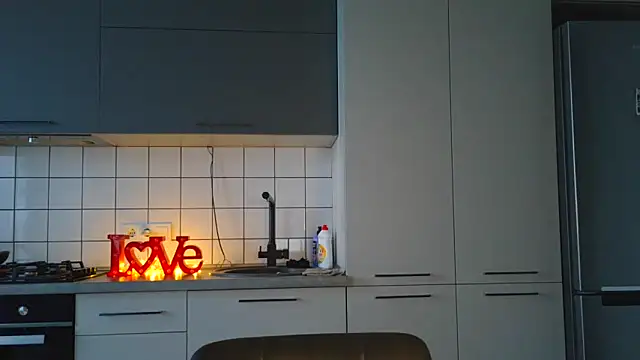 Snapshot of EvaMelnik chatting on 25, 9, 2025 EvaMelnik online show from 25, 9, 2025