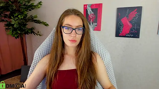 Agnes Wells online show from 3, 12, 2025