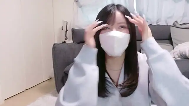 moemilk online show from 1, 4, 2026