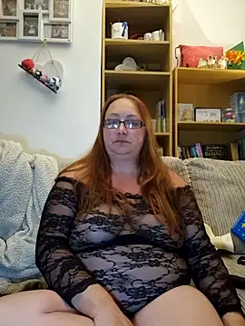 Luscious-LucyXX online show from 6, 5, 2026