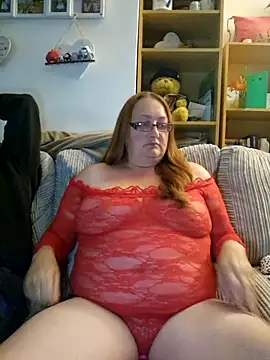 Luscious-LucyXX online show from 7, 6, 2026