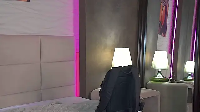 Snapshot of AriWild chatting on 21, 9, 2025 AriWild online show from 21, 9, 2025