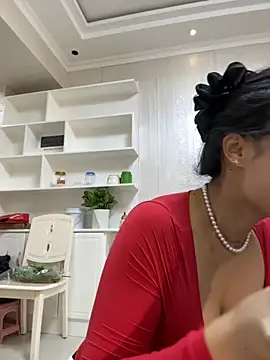 Snapshot of wen521 chatting on 4, 10, 2025 wen521 online show from 4, 10, 2025