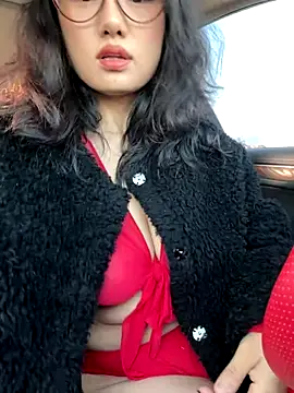 Snapshot of wen521 chatting on 1, 12, 2025 wen521 online show from 1, 12, 2025