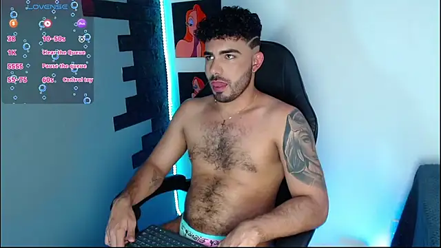 Snapshot of adamhairy chatting on 22, 12, 2025 adamhairy online show from 22, 12, 2025