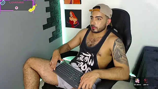 Snapshot of adamhairy chatting on 5, 1, 2026 adamhairy online show from 5, 1, 2026