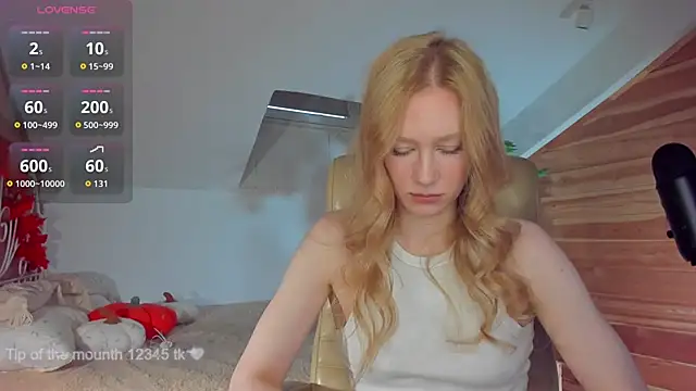 Snapshot of AuroraShoww chatting on 29, 10, 2025 AuroraShoww online show from 29, 10, 2025