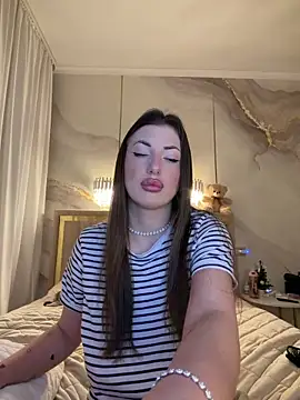 TiffaNoel online show from 22, 12, 2025