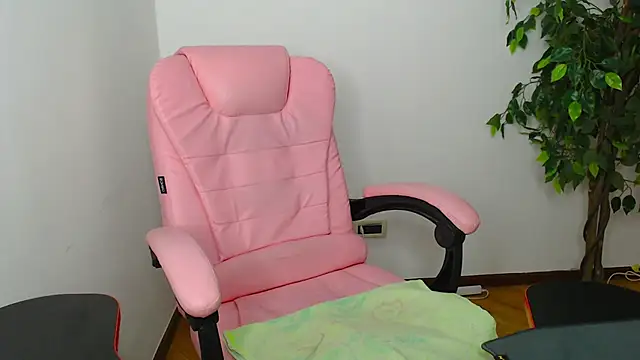 Erika bestboobs online show from 21, 10, 2025