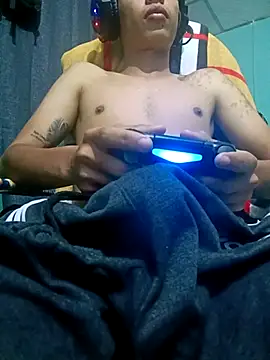 Snapshot of Batm01 chatting on 9, 11, 2025 Batm01 online show from 9, 11, 2025