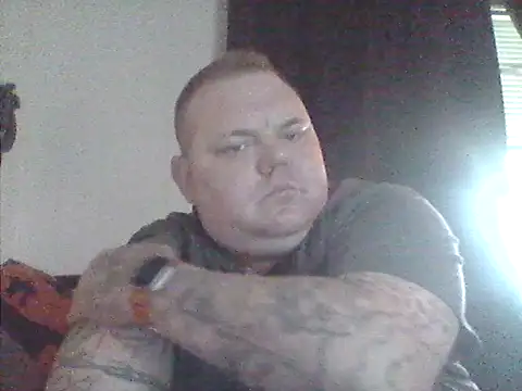 Snapshot of GingerSnap4444 chatting on 13, 12, 2025 GingerSnap4444 online show from 13, 12, 2025