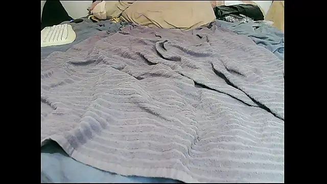 Snapshot of santinini2 chatting on 24, 9, 2025 santinini2 online show from 24, 9, 2025