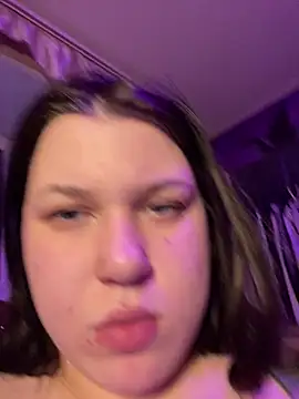 Snapshot of Kemeli008 chatting on 6, 2, 2026 Kemeli008 online show from 6, 2, 2026