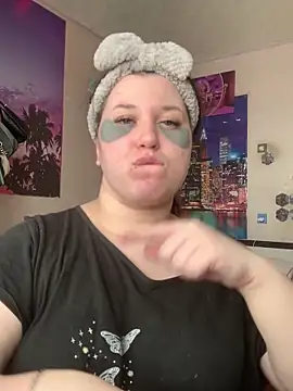 Snapshot of Kemeli008 chatting on 21, 2, 2026 Kemeli008 online show from 21, 2, 2026