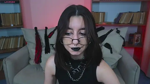 Mistress  Marcelline online show from 13, 9, 2025