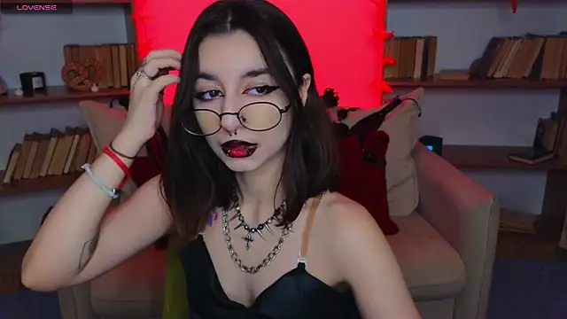 Mistress  Marcelline online show from 26, 9, 2025