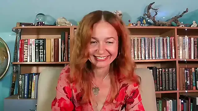 Snapshot of Foxilady357 chatting on 8, 9, 2025 Foxilady357 online show from 8, 9, 2025