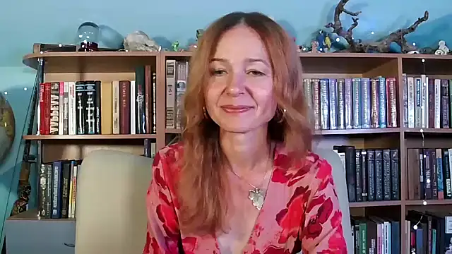 Snapshot of Foxilady357 chatting on 15, 9, 2025 Foxilady357 online show from 15, 9, 2025