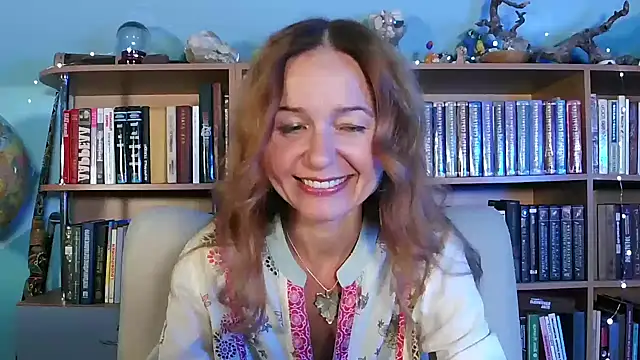 Snapshot of Foxilady357 chatting on 29, 9, 2025 Foxilady357 online show from 29, 9, 2025