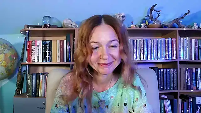 Snapshot of Foxilady357 chatting on 15, 10, 2025 Foxilady357 online show from 15, 10, 2025