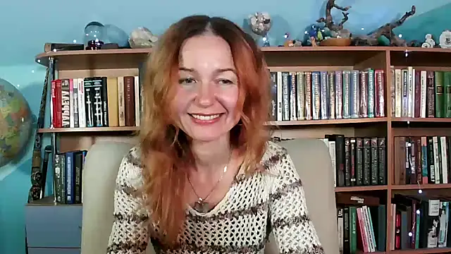 Snapshot of Foxilady357 chatting on 23, 10, 2025 Foxilady357 online show from 23, 10, 2025