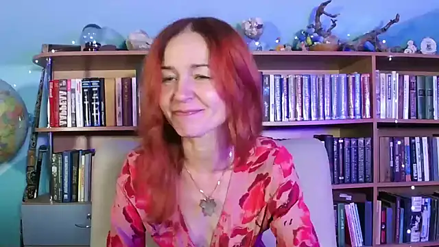 Snapshot of Foxilady357 chatting on 10, 11, 2025 Foxilady357 online show from 10, 11, 2025