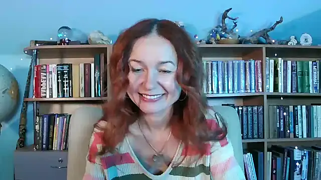 Snapshot of Foxilady357 chatting on 7, 1, 2026 Foxilady357 online show from 7, 1, 2026