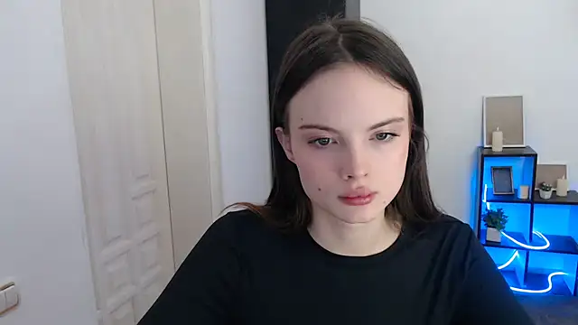 Ariella ari online show from 19, 1, 2026