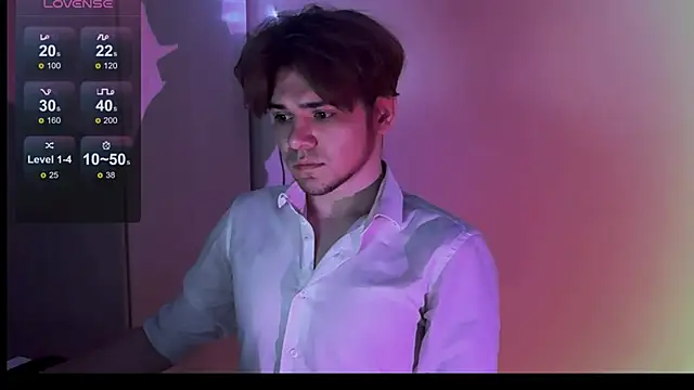 Snapshot of 1RobertTT chatting on 13, 9, 2025 1RobertTT online show from 13, 9, 2025