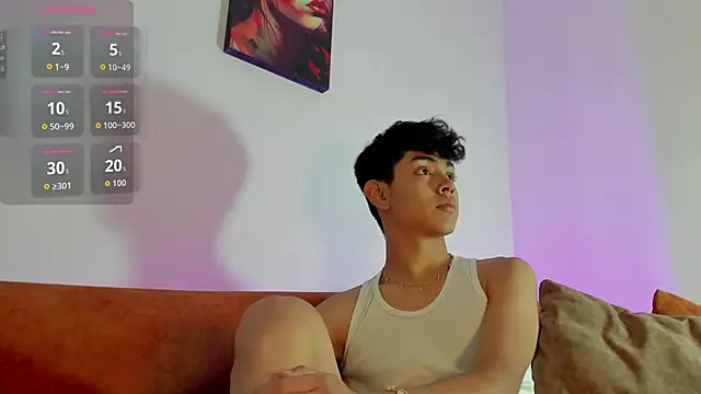 LoganTwink18 online show from 30, 9, 2025