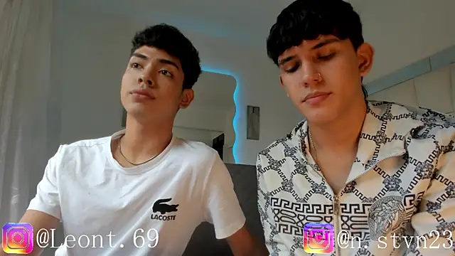 LoganTwink18 online show from 1, 4, 2026