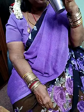 Snapshot of amuthasree chatting on 14, 9, 2025 amuthasree online show from 14, 9, 2025