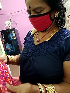Snapshot of amuthasree chatting on 9, 10, 2025 amuthasree online show from 9, 10, 2025