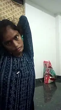 Snapshot of Guriya0076 chatting on 10, 9, 2025 Guriya0076 online show from 10, 9, 2025