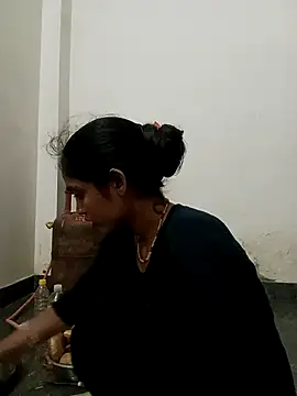 Guriya0076 online show from 15, 11, 2025