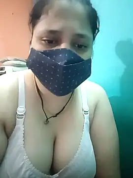 Snapshot of Kaja1919 chatting on 6, 10, 2025 Kaja1919 online show from 6, 10, 2025