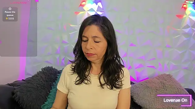 SabinaDeluxe cg online show from 17, 12, 2025