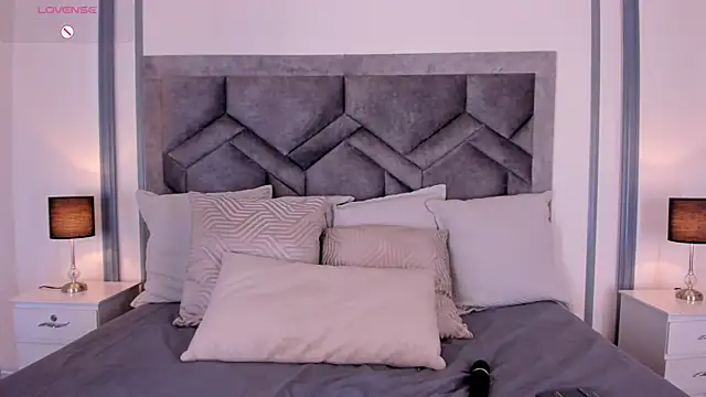 Snapshot of lucianacohelo chatting on 10, 9, 2025 lucianacohelo online show from 10, 9, 2025