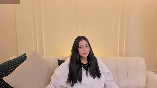 AmbarJames  online show from 1, 2, 2026