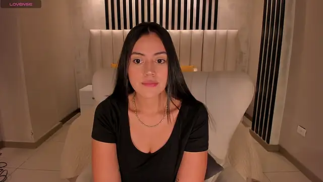 AmbarJames  online show from 24, 5, 2026