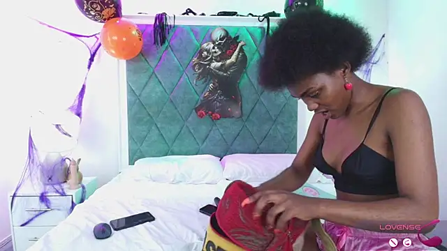 Asha zuri and adam online show from 30, 10, 2025