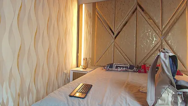 Hotcouple 222 online show from 14, 3, 2026