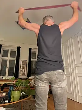 Snapshot of SexyLeon8 chatting on 15, 11, 2025 SexyLeon8 online show from 15, 11, 2025