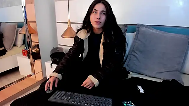 Ashkoreh online show from 17, 4, 2026